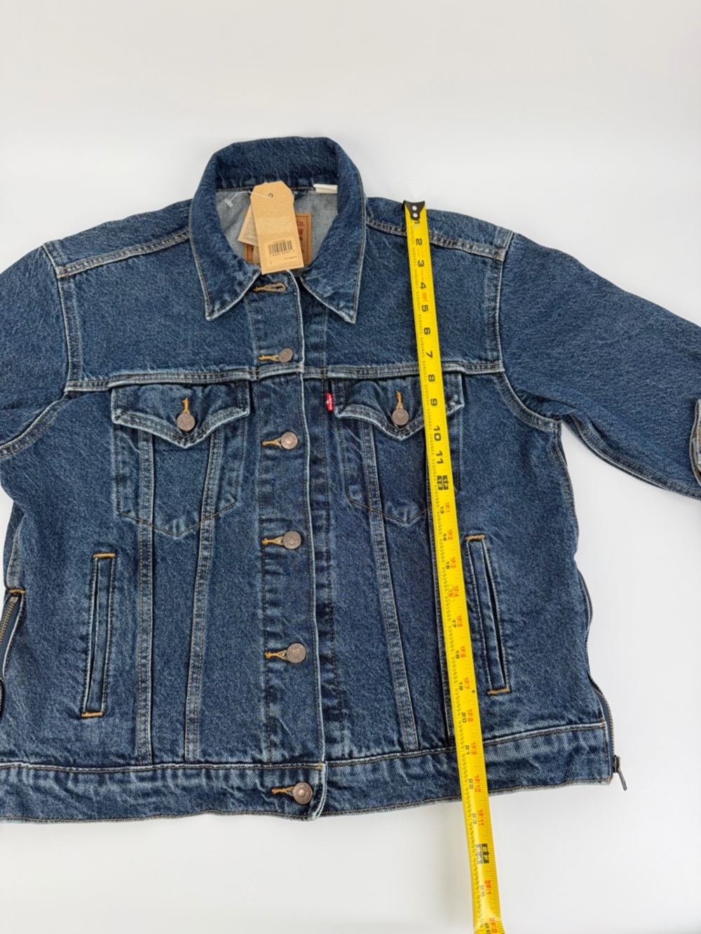 Levi’s Women’s Trucker Denim Jacket 74457 Side Zip Hem Blue L NWT - Picture 16 of 16